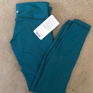 Lululemon Wunde Under III medium rise leggings